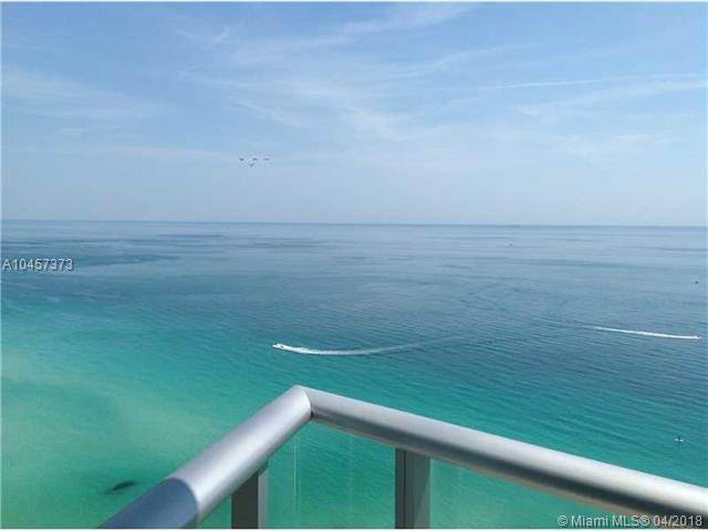 LUXURY OCEANFRONT BUILDING - JADE BEACH CONDO 1 BR Condo Sunny Isles Florida