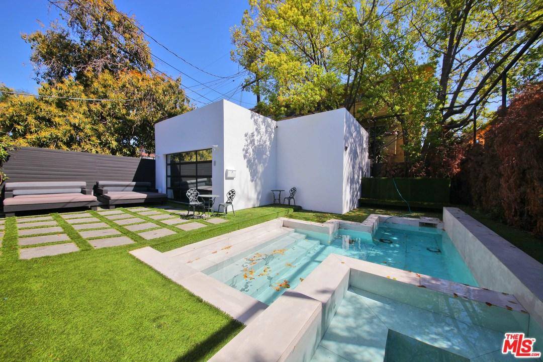 Come home to this Classic Charming 2 bedroom - 3 BR Single Family Sunset Strip Los Angeles