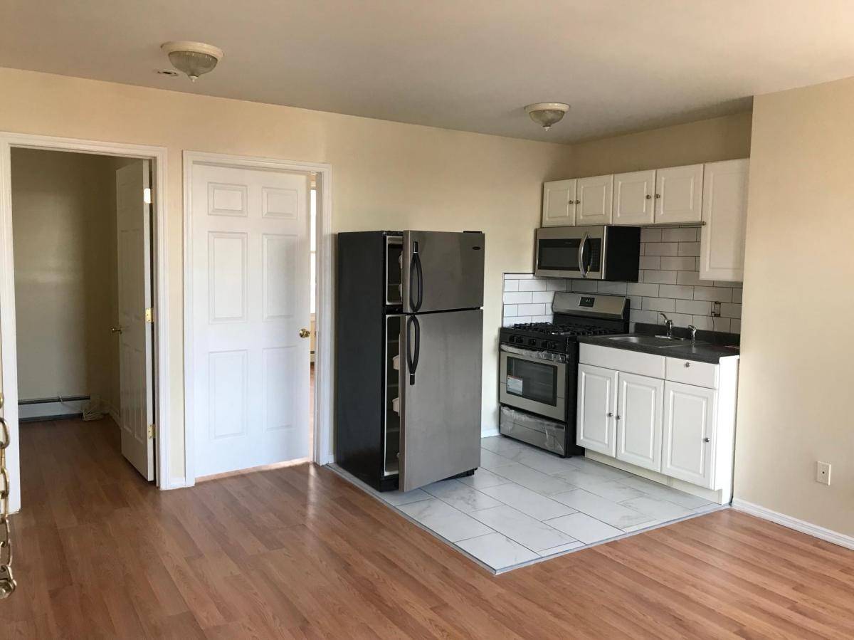 Newly updated 2BR/2BA in The Heights - 2 BR New Jersey