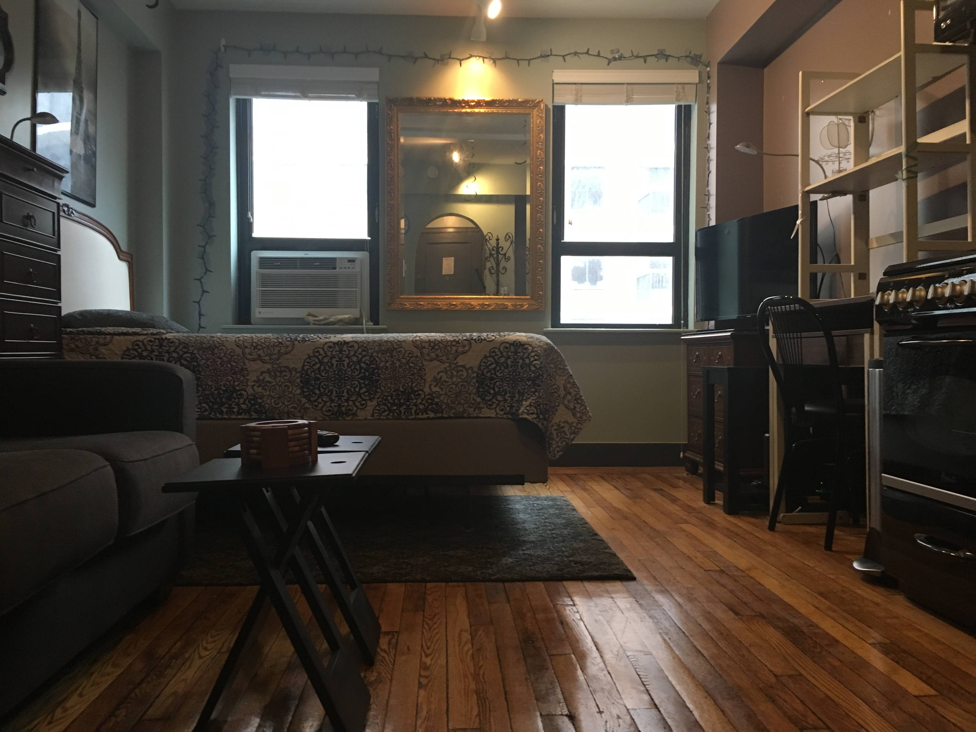 Furnished Studio! for Rent by NYU in Greenwich Village - Available June1 - Students and International Renters Welcome!