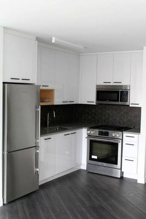 FULLY RENOVATED 3 BED IN LUX EAST VILLAGE BUILDING