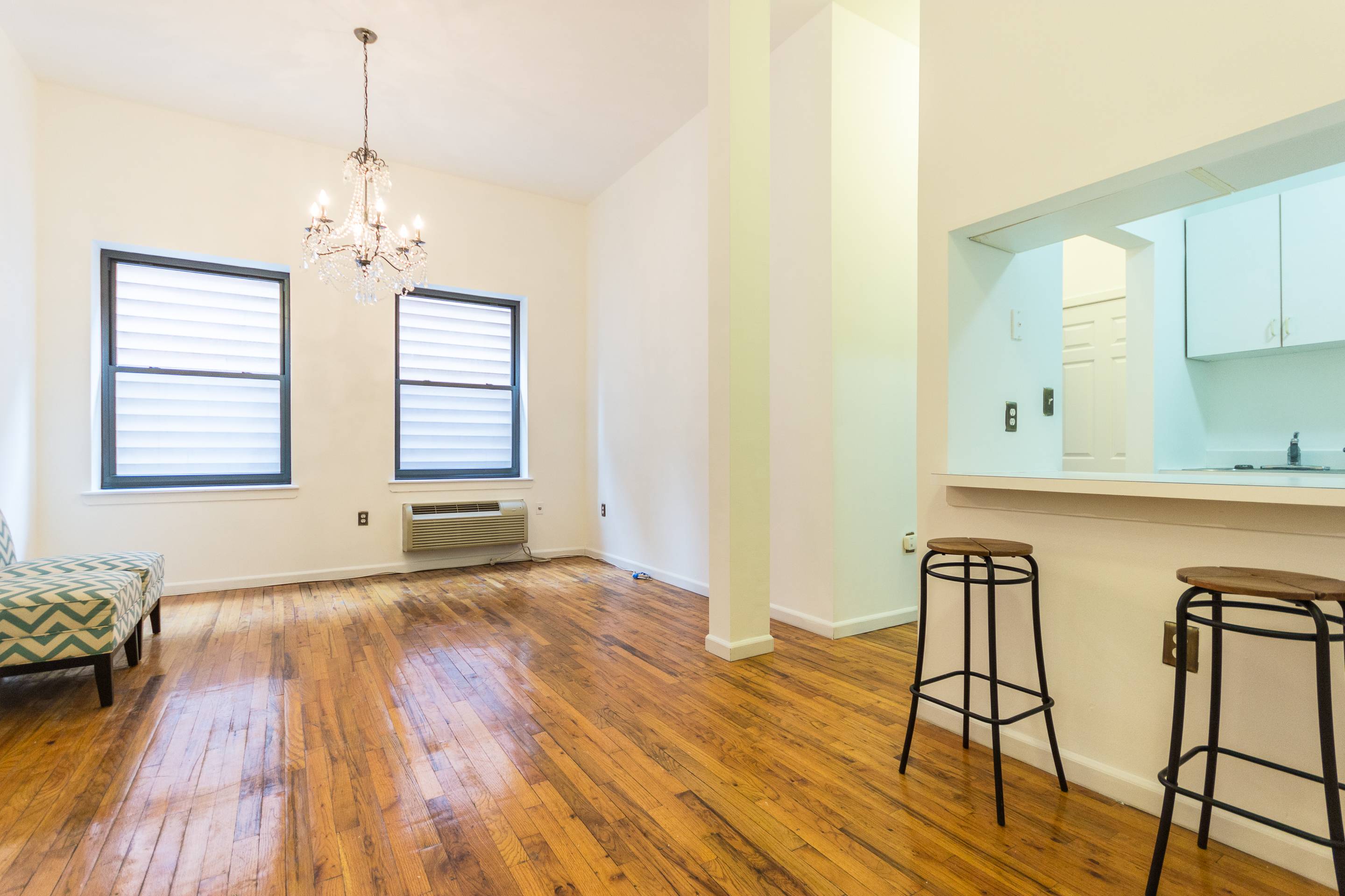 1BR/1BA Located in Prime Jersey City Heights