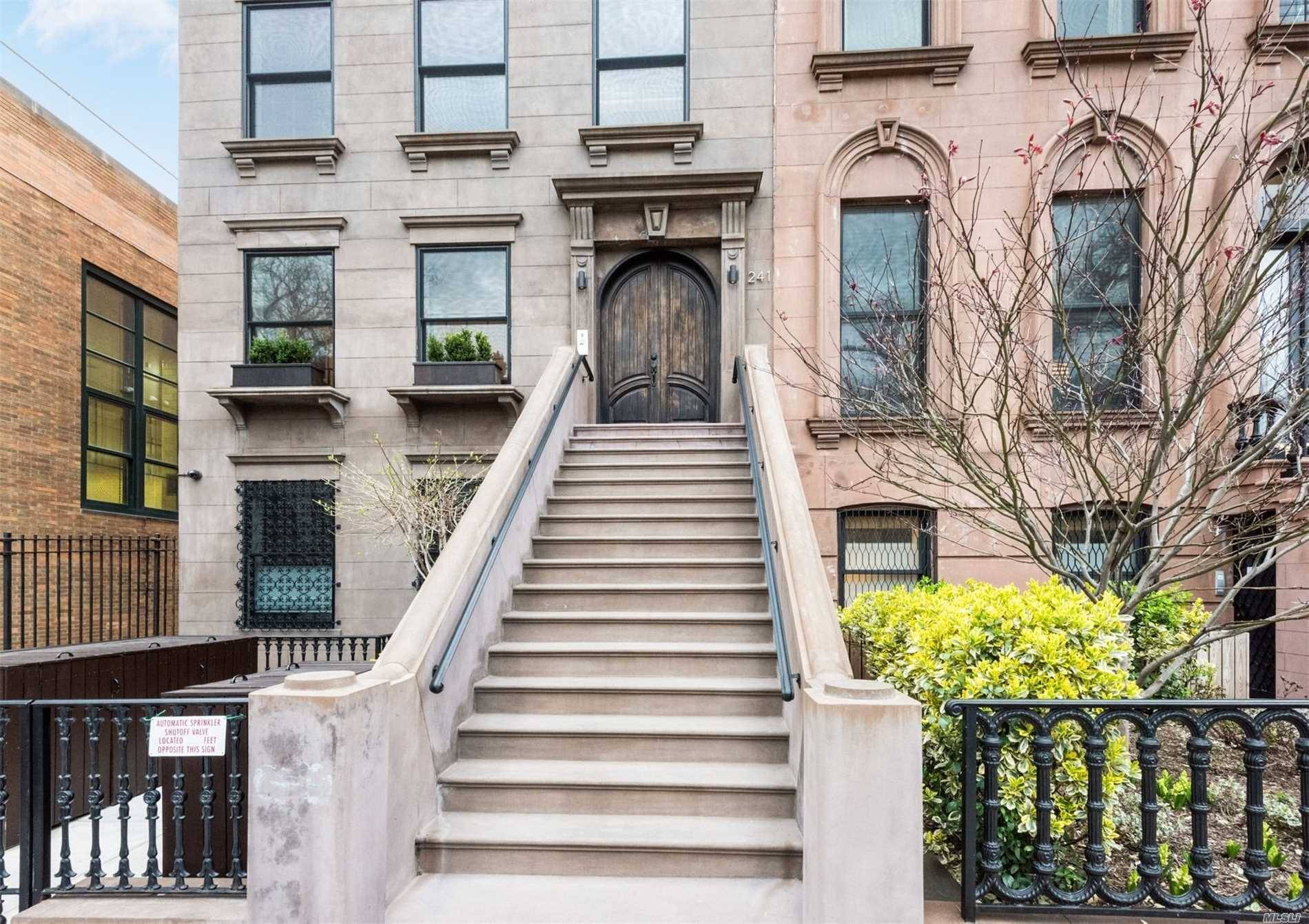 Located In The Heart Of Carroll Gardens.