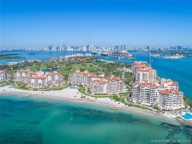 Ultra-luxurious Oceanfront SE Corner Unit in the most famous and desired building on Fisher Island VILLA DEL MARE