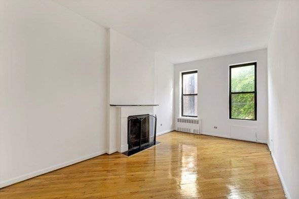 EXQUISITE 2 BED -- UPPER EAST SIDE -- STEPS FROM 2ND AVE SUBWAY