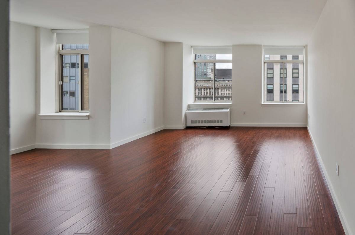 LUXURY NEWLY RENOVATED STUDIO LOCATED NEAR FINANCIAL DISTRICT WITH AMAZING AMENITIES!!!