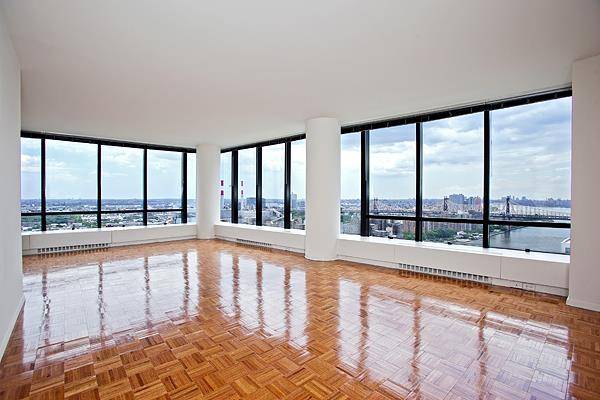 Upper East Side, large corner 2 bedroom 2 bathroom, dining alcove, new kitchen, stainless steel appliances, river views, no fee