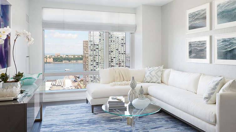 Hudson Yards, 2 bed 2 bath, floor to ceiling windows, southern river views, walk in closet, swimming pool, no fee