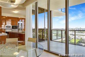 Amazing direct ocean views from state of the art apartment in prestigious St