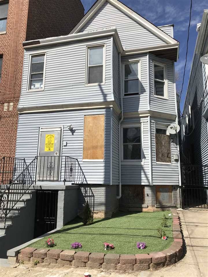 This entire building has been renovated - 1 BR New Jersey