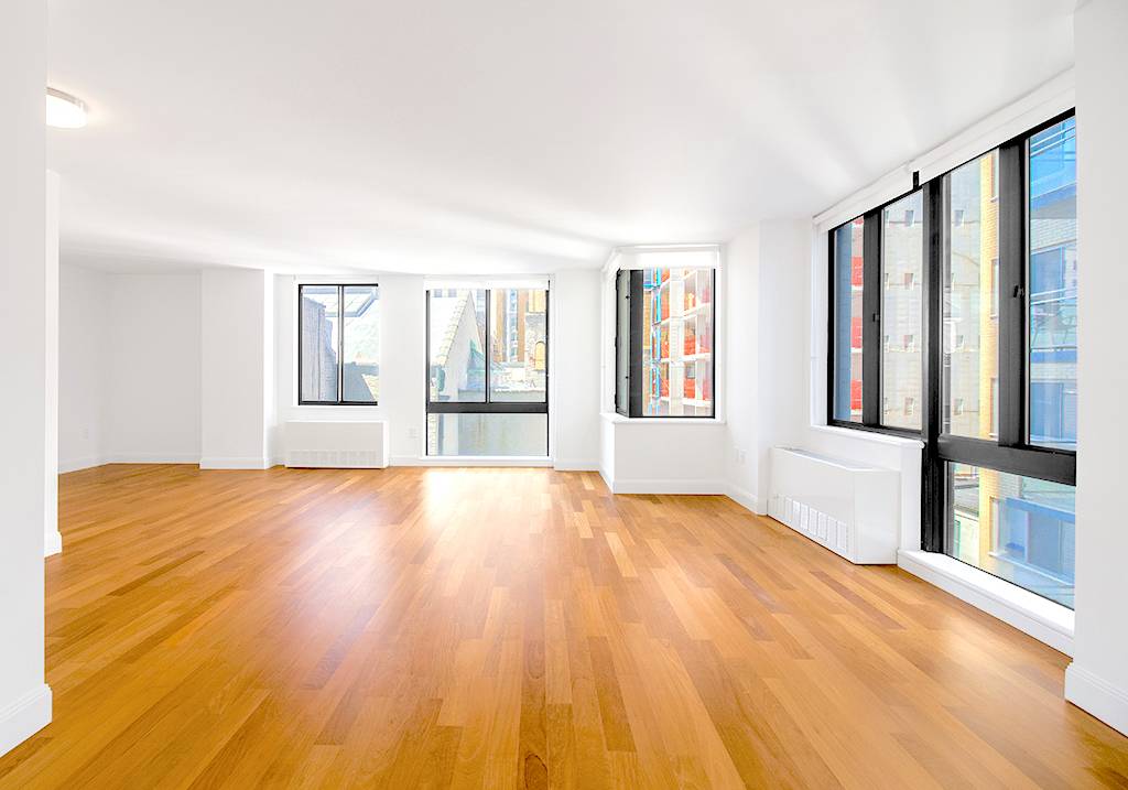 1 Month Free Rent!!!   Limited Time Only!!!   Glamorous Gramercy Park Alcove Studio Apartment with 1 Bath featuring a Rooftop Deck and Gym