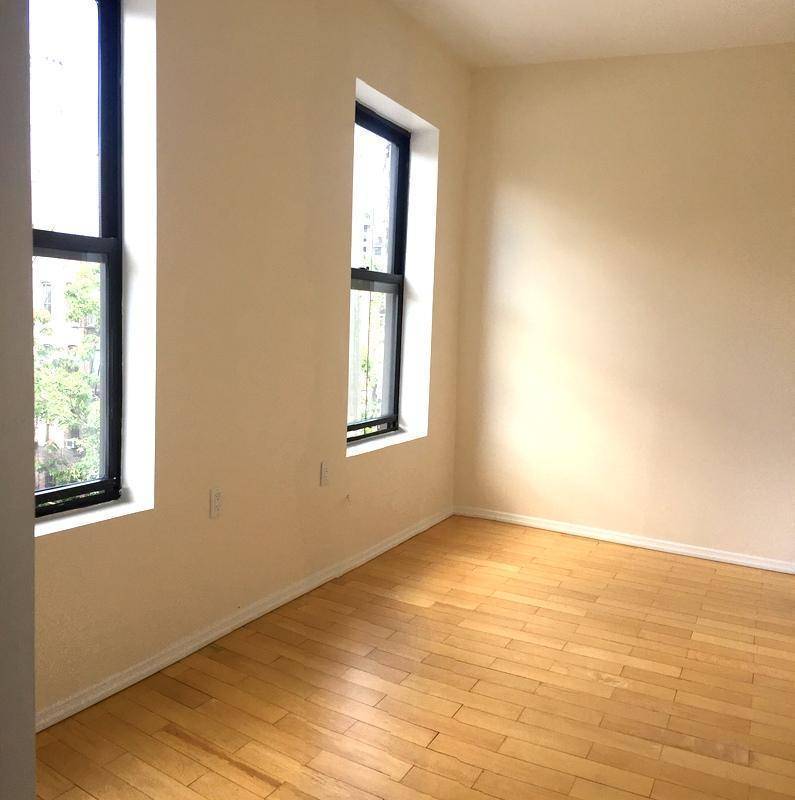 LARGE 3 BEDROOM IN PRIME EAST VILLAGE/UNION SQUARE