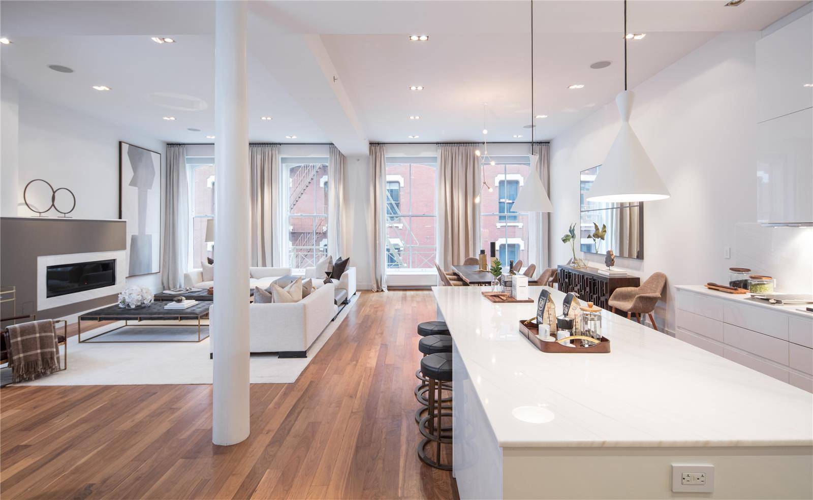 53 Greene Street is a Museum Quality Condo conversion located in SoHo's Historic Cast Iron District, offering a modern take on the traditional Loft providing state of the art living ...