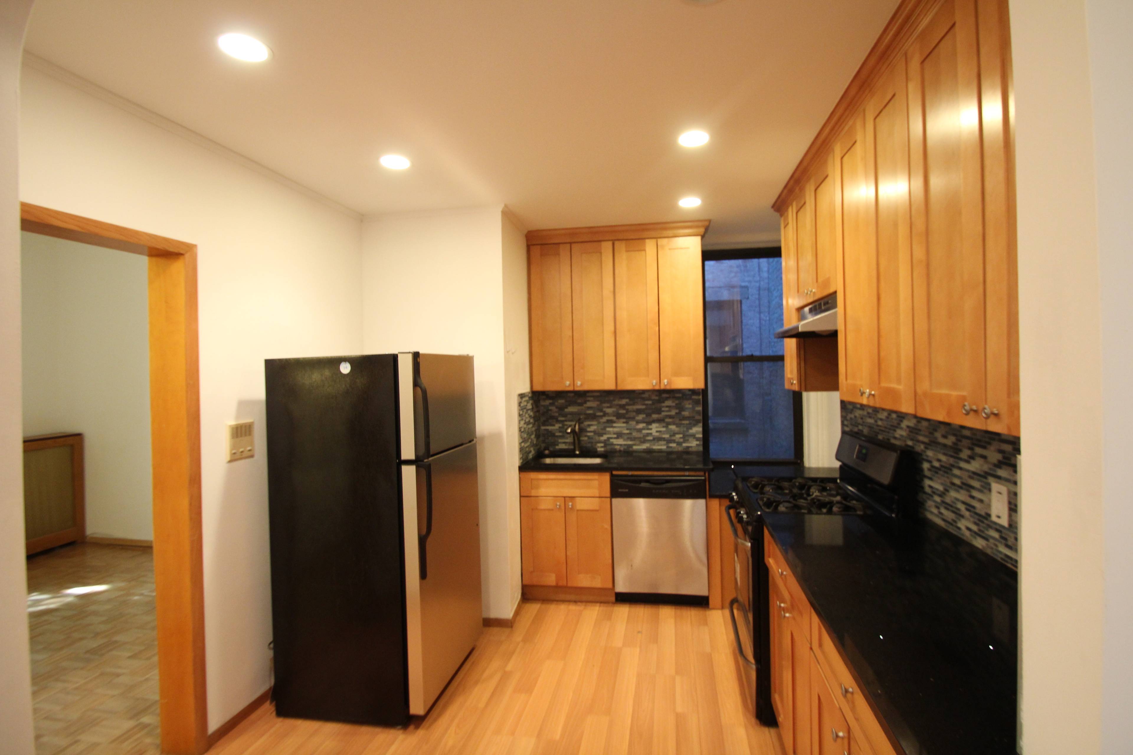 Astoria/LIC: Large Corner 3 Bedroom with Renovated Kitchen & Bathroom