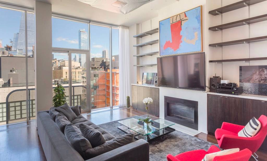 One of a Kind Highline Penthouse with TerracesThis elegant 3 bedroom, 2.