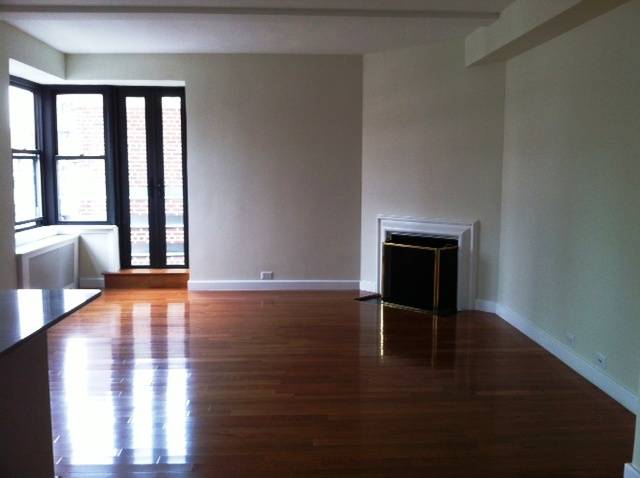 JUST LISTED!! HUGE 1 bedroom for rent in Midtown
