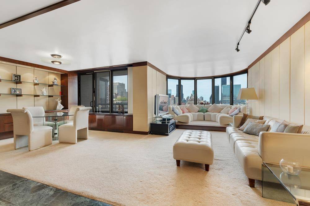 Have you been looking for a high floor home with views and space ?