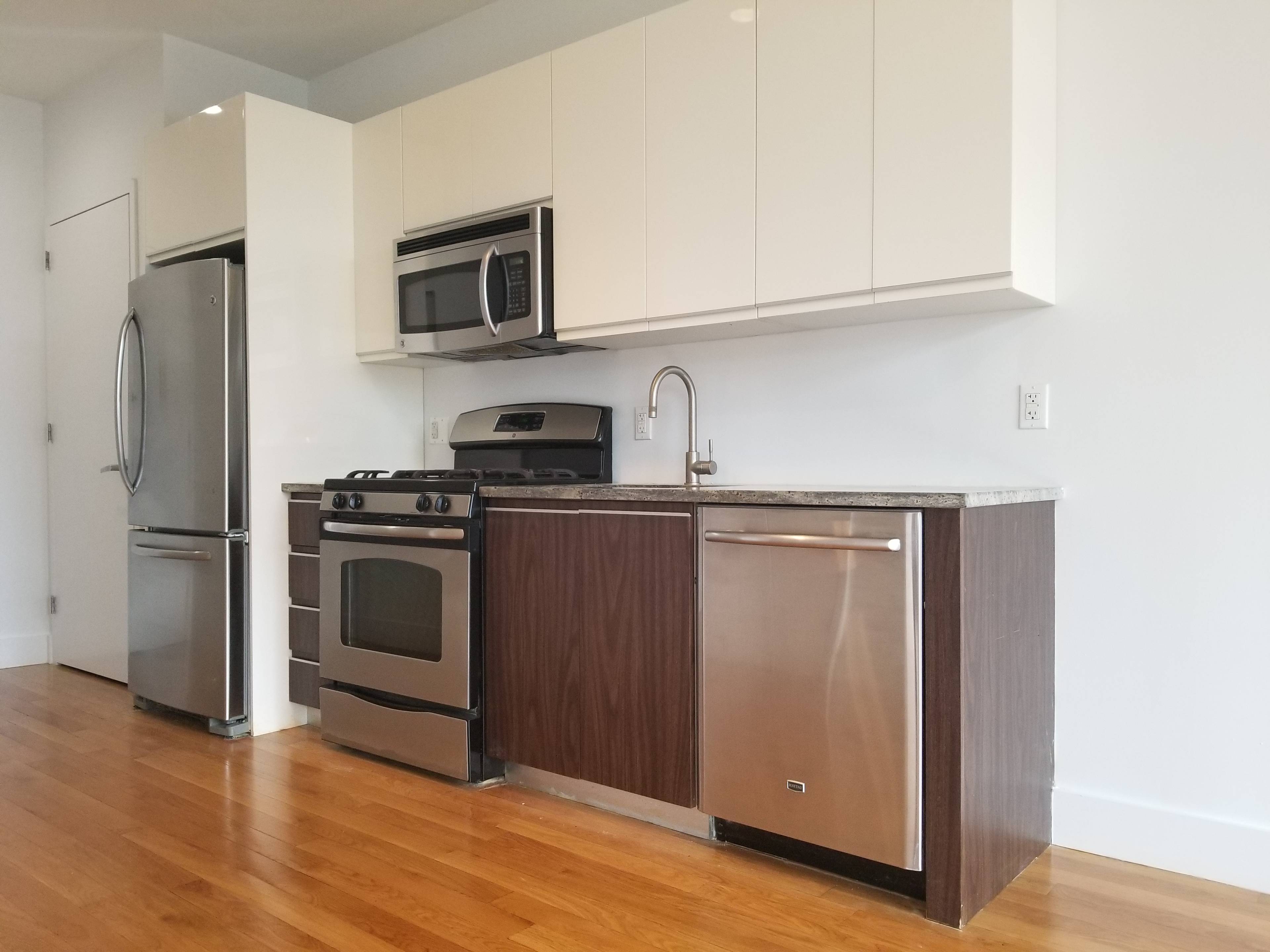 No Fee 1 Bedroom in Prospect Heights w/Pool and Parking
