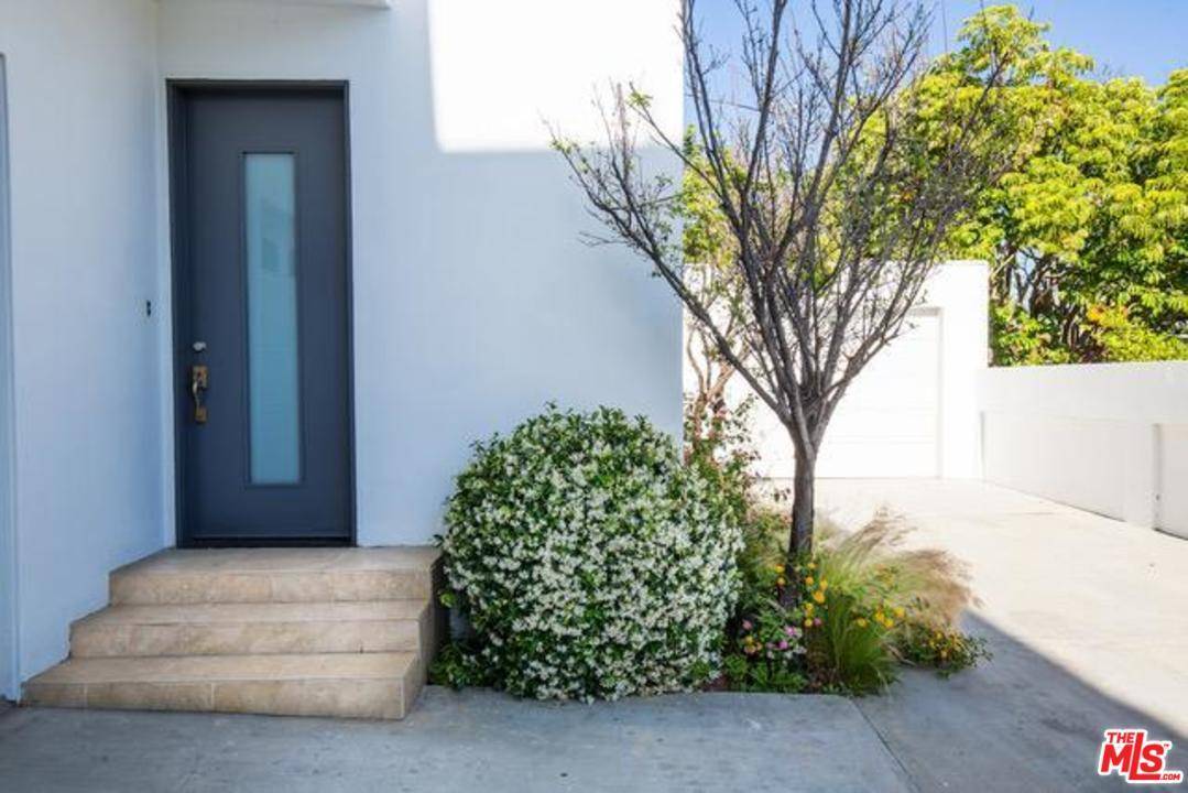 Modern Luxury Home - 3 BR Single Family Sunset Strip Los Angeles