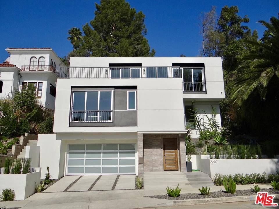 BRAND NEW ARCHITECTURAL HOME PRICED TO SELL - 3 BR Single Family Hollywood Hills East Los Angeles
