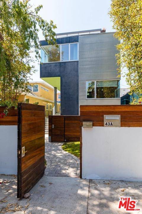 Located on a coveted walk street just steps from the world famous Venice beach