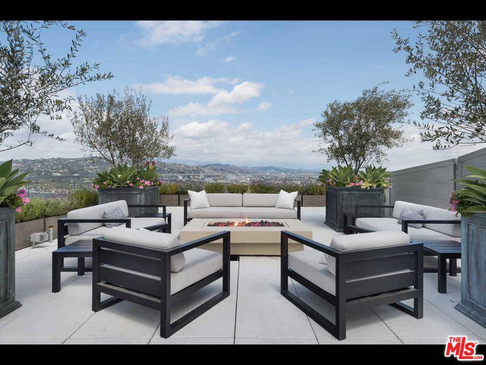 Intersecting Beverly Hills and Century City - 3 BR Condo Beverly Hills Flats Los Angeles