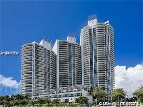 BEST PRICE IN THE BUILDING 1649 SF AT $787 - MURANO GRANDE 2 BR Condo Miami Beach Florida