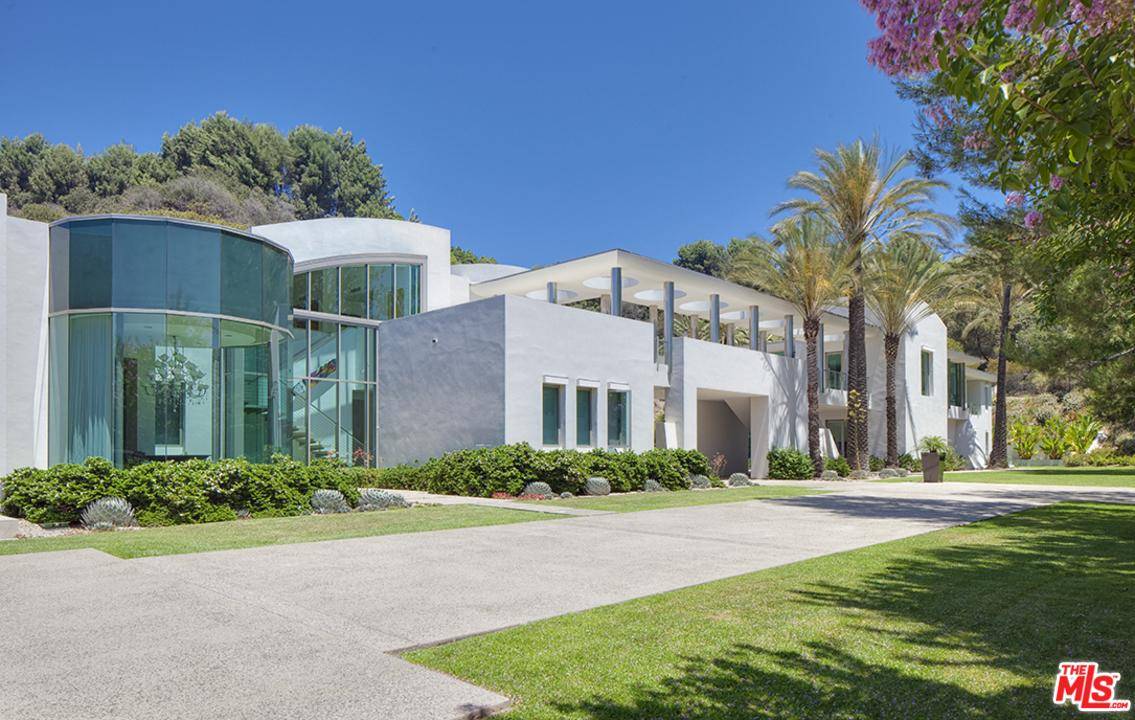 Richard Landry contemporary compound on a 6 - 11 BR Single Family Beverly Hills Post Office | B.H.P.O. Los Angeles