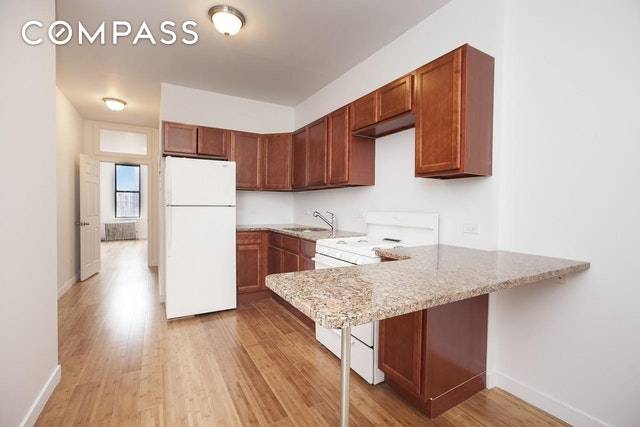 217 Nassau Avenue, Apt. 3R rental available for June 15th !