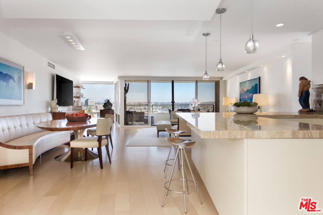 Completely renovated with designer finishes - 3 BR Condo Marina Del Rey Los Angeles