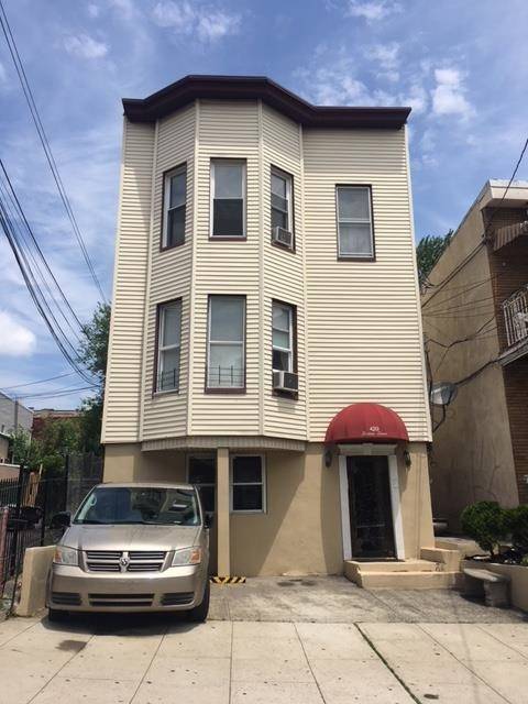 Great 3 Family House in Union City Great for Investors with 2 Parking Spots Steps to Bergenline ave and Palisade ave with Bonus Studio