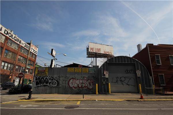 Located on the boarder of Williamsburg and Greenpoint 392 Leonard Street, Brooklyn NY 112 Richardson Street, Brooklyn NY are being sold together with the potential to build a spectacular project.