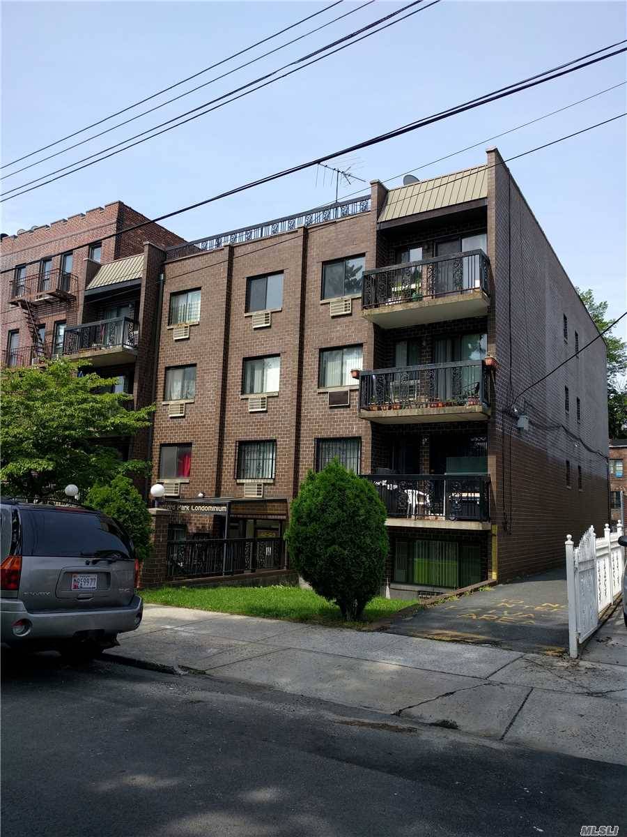 157th 1 BR House Flushing LIC / Queens