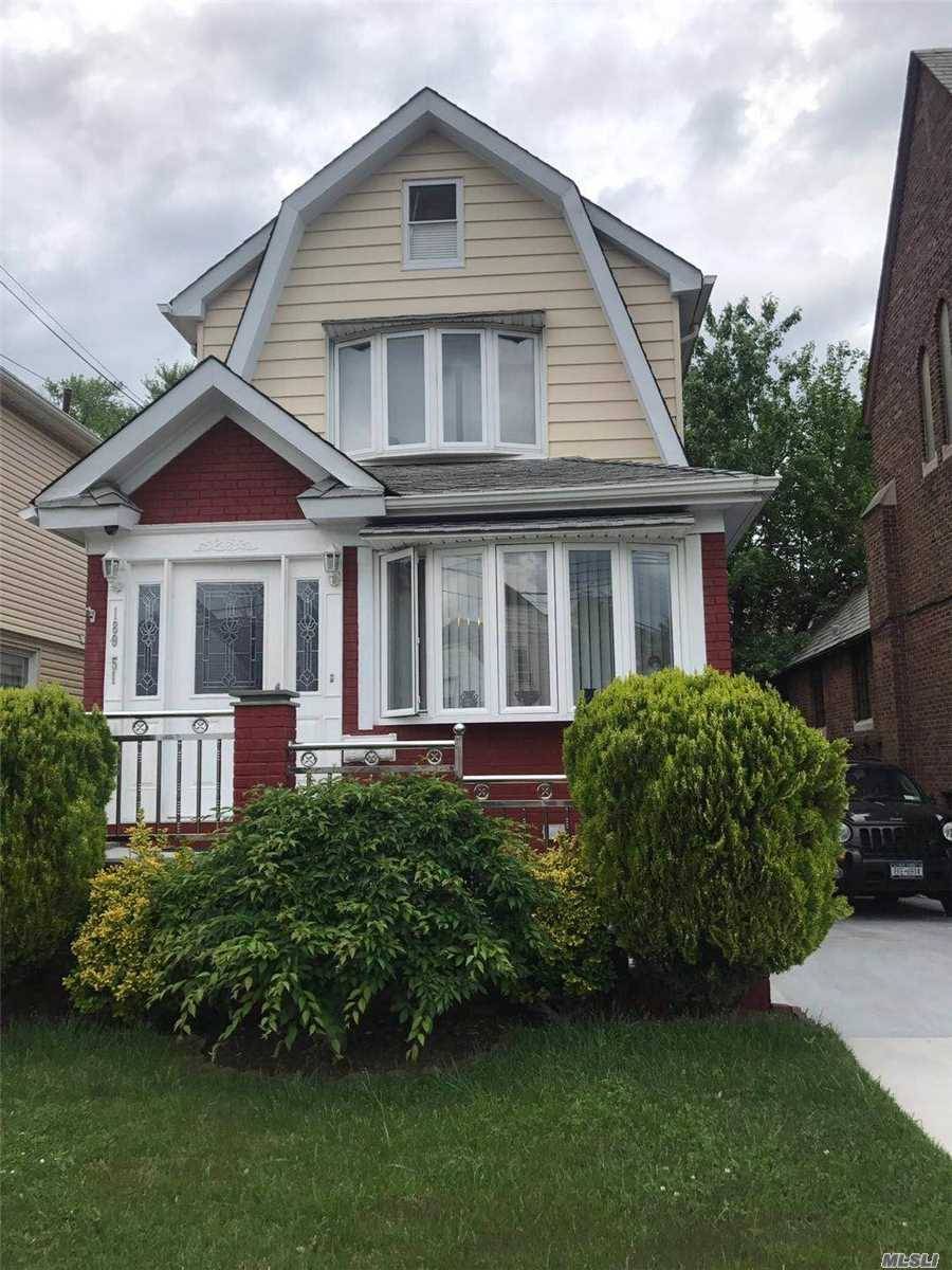 45th 3 BR House Flushing LIC / Queens
