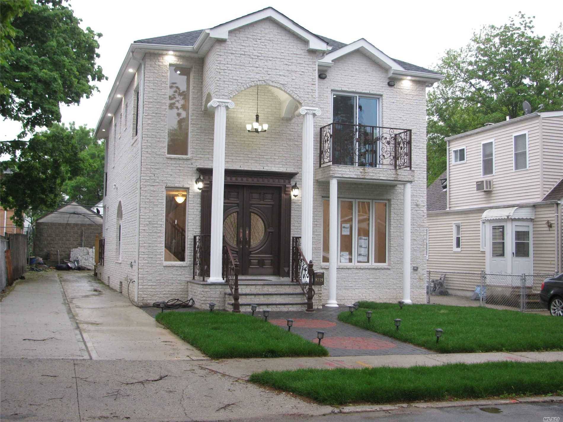 251st 5 BR House Jamaica LIC / Queens