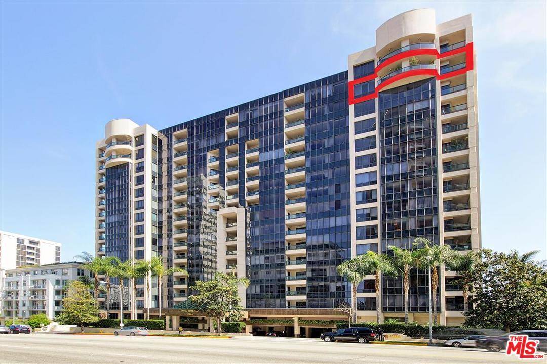 Luxurious living - 3 BR Condo Westwood Los Angeles