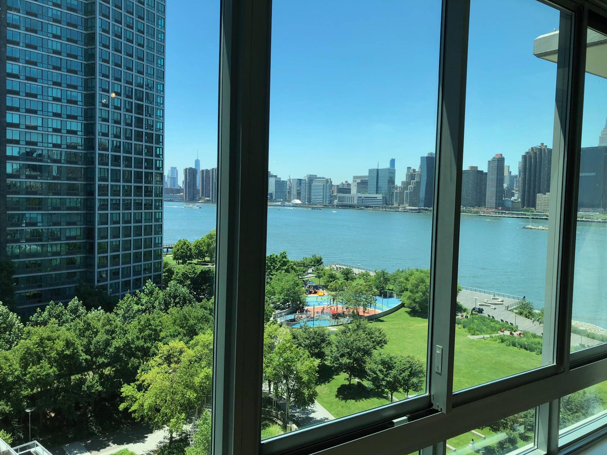 No  Fee    ------------Spectacular East river views one bedroom in Long Island City