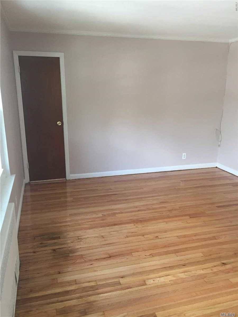 Completely Renovated Apartment, On The Second Floor, Sd# 26, Walk To Transportation.
