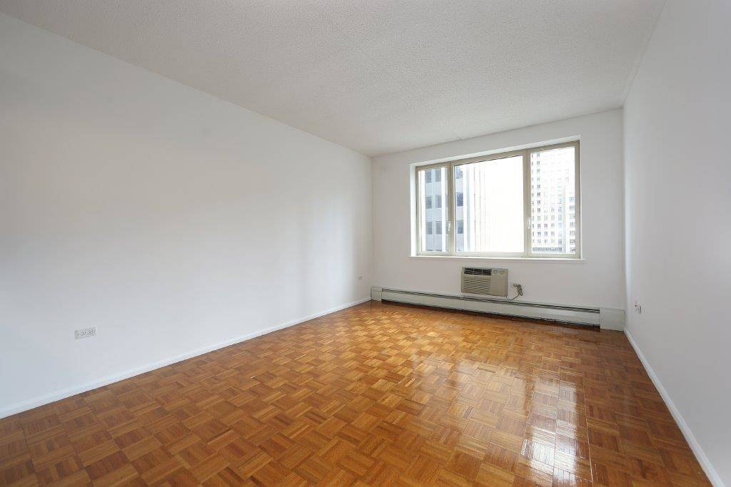 Luxury Building - Full Service Building - South Facing One Bedroom - Efficient Layout - Tribeca