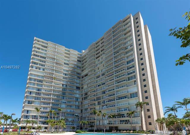 Desirable H Line gorgeous east view to Open Biscayne Bay and the Ocean from this 2 bedrooms 2 baths unit