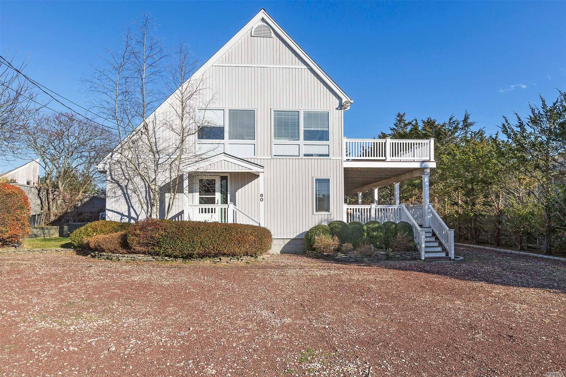 Deeded Hither Hills Ocean Access Comes With This Spacious, Light & Bright, 4 Bedroom 2 Bath Beach  House.