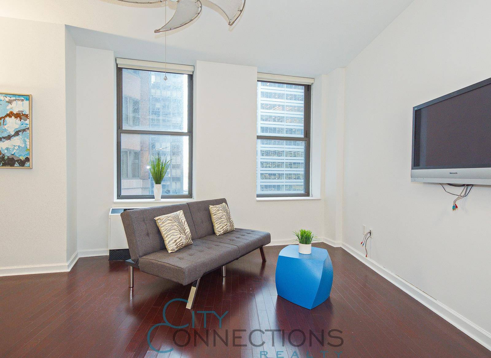 Fabulous apartment ! Highly livable alcove studio with high ceilings almost 10 feet !