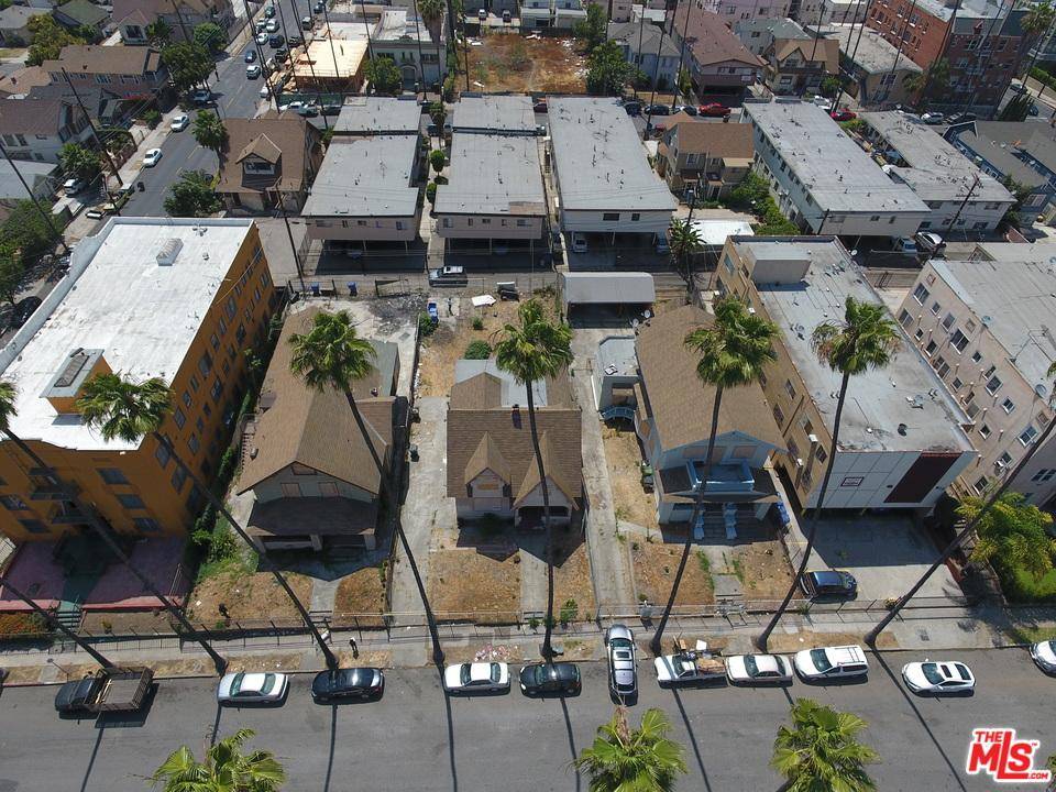 ECCRE is pleased to present this multifamily investment opportunity located in the Koreatown submarket of Los Angeles