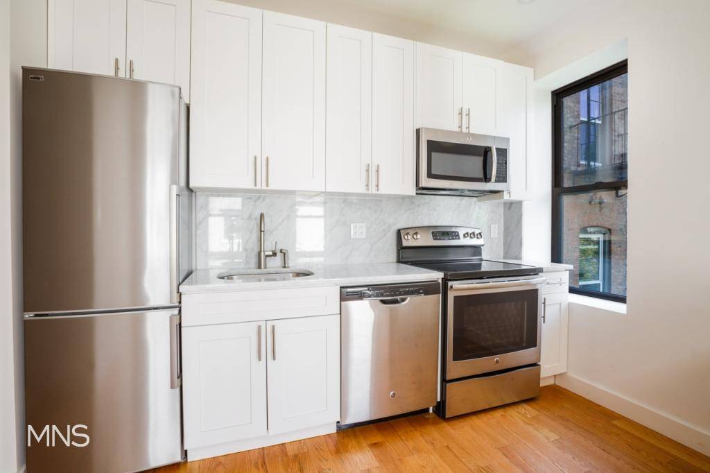 New Two bed one bath unit No Fee 1 Month Free This unit is Completely Gut Renovated with Queen Size Bedrooms, Luxury Style Bathroom w Tub, Sun Drenched, Washer Dryer ...