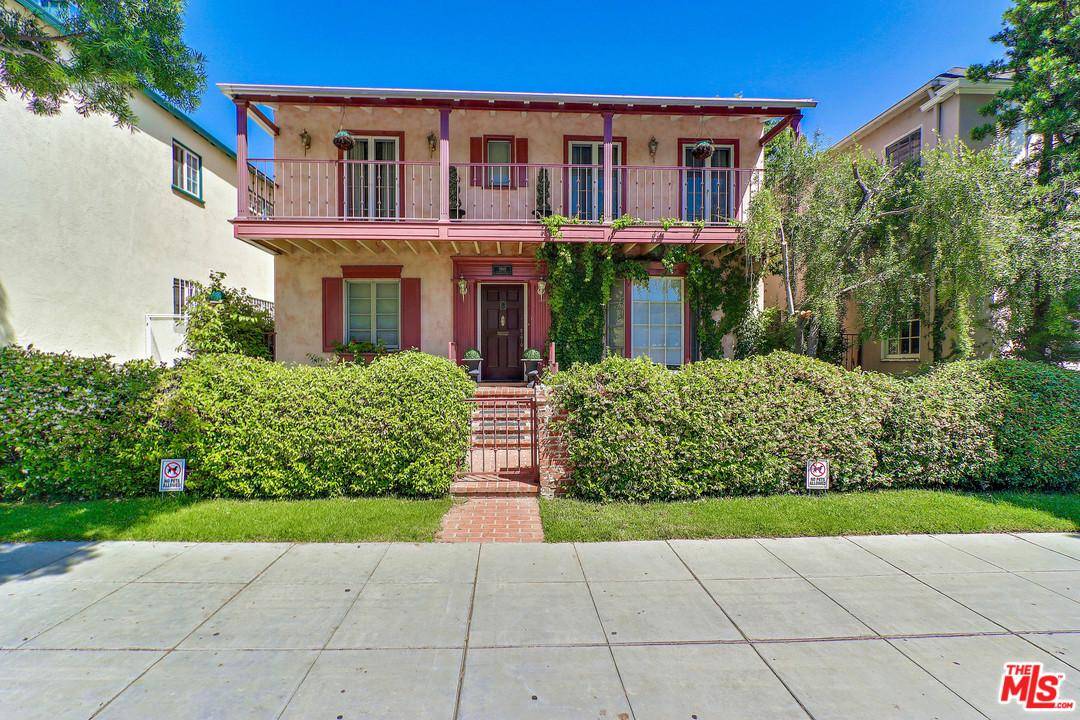 Sensational & most charming spacious 4Bed - 4 BR Single Family Beverly Hills Flats Los Angeles