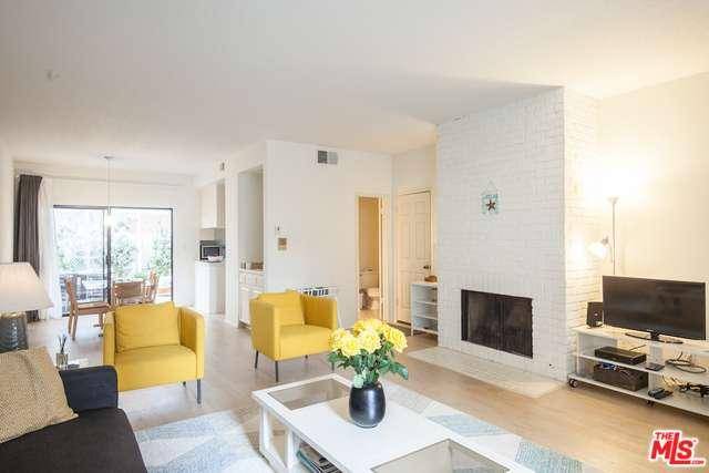 Light and Bright 2 Bedrooms/2 - 2 BR Townhouse Santa Monica Los Angeles