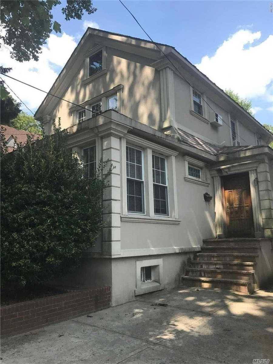 87th 4 BR House Woodhaven LIC / Queens