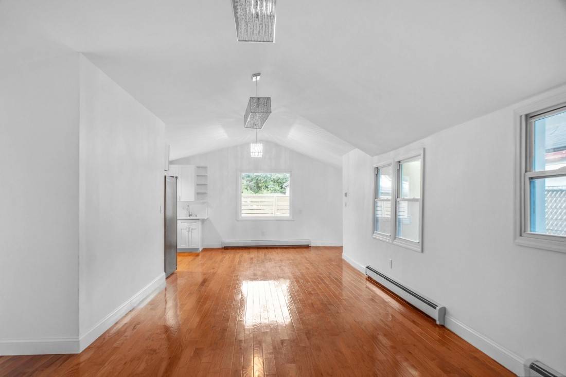Masterfully Renovated 1 Family Home Near Ferry Stop - Bronx