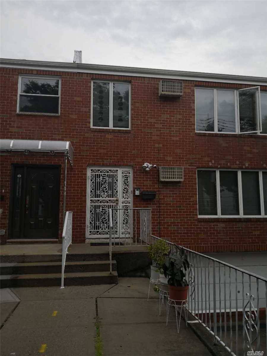 77 2 BR House Flushing LIC / Queens