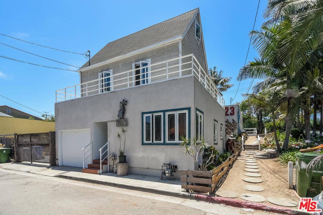 One of the most Unique Live/work Properties one block to Venice Beach with a house on Strongs Drive and Commercial space on Pacific Avenue